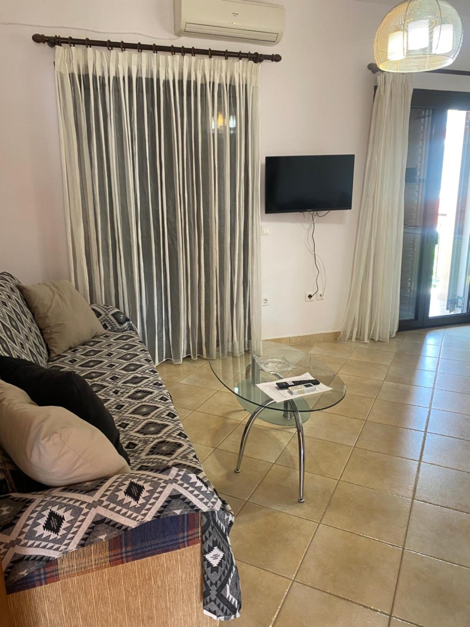 Alexis Apartments Пилос Екстериор снимка